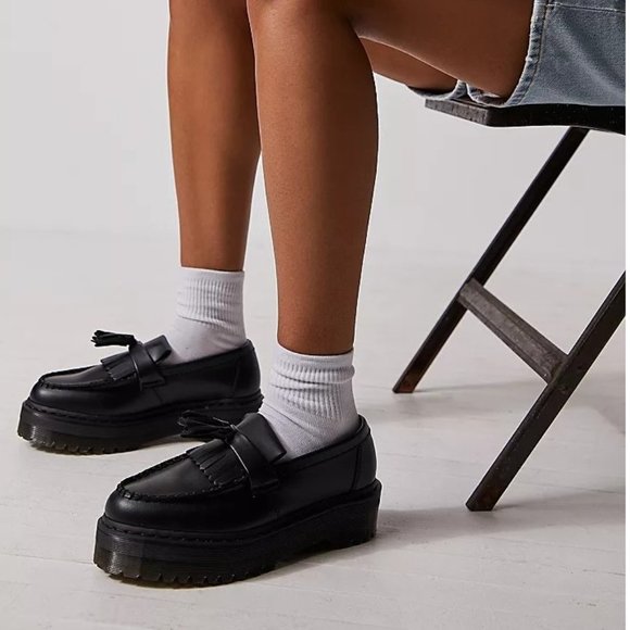 ローファー・オックスフォード DR. MARTENS Woman Loafers Black 41185001 m_65c6c80a9464f343cc2630dd.jpeg